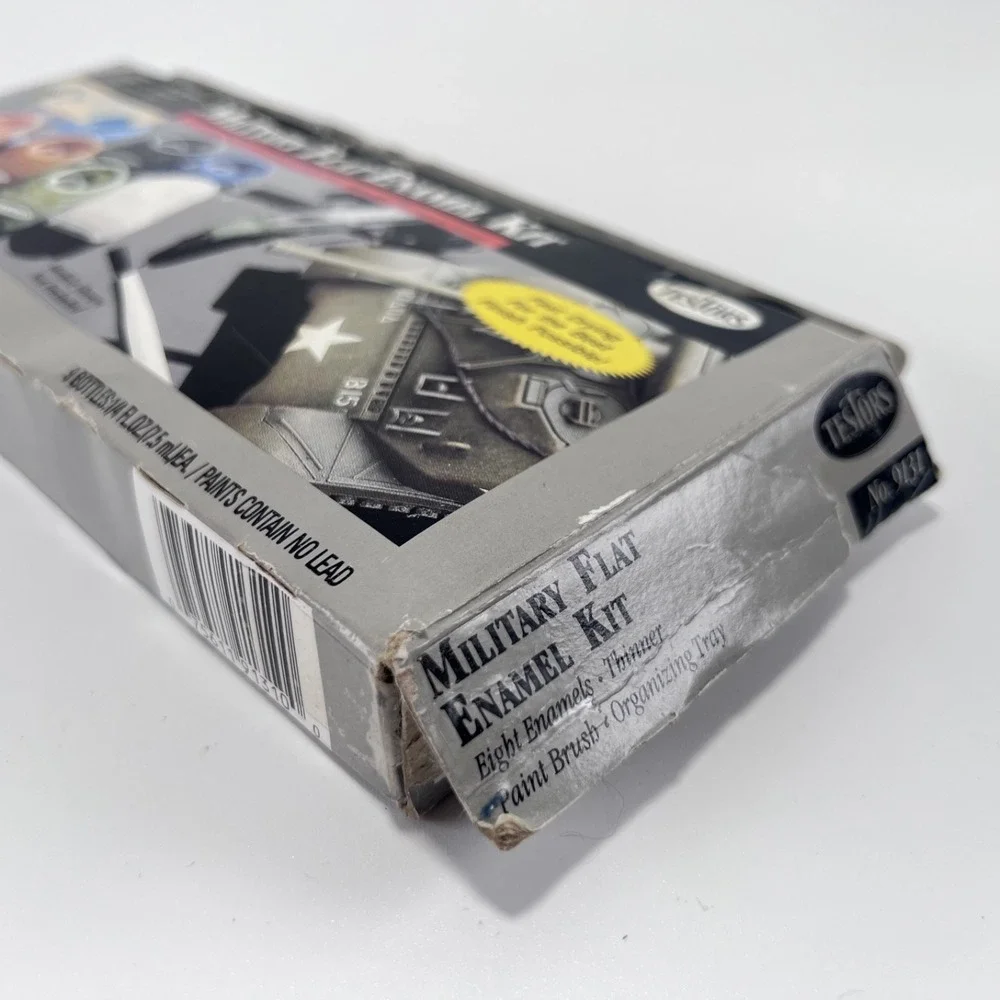 Vintage Testors Military Flat Enamel Kit #9131 - 1 Brush - 9 Fresh‎ Paint Colors